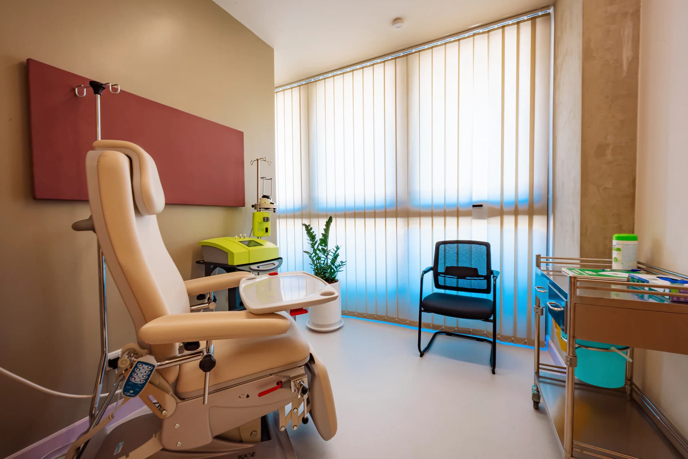 The women's health examination suite at AION